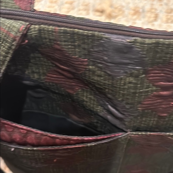 Marcua Elegant Multicolor Tote Bag - Picture 8 of 10